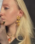"Jacky de G" golden and red clips