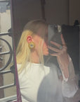 "Villani" oversize shiny golden openwork clip