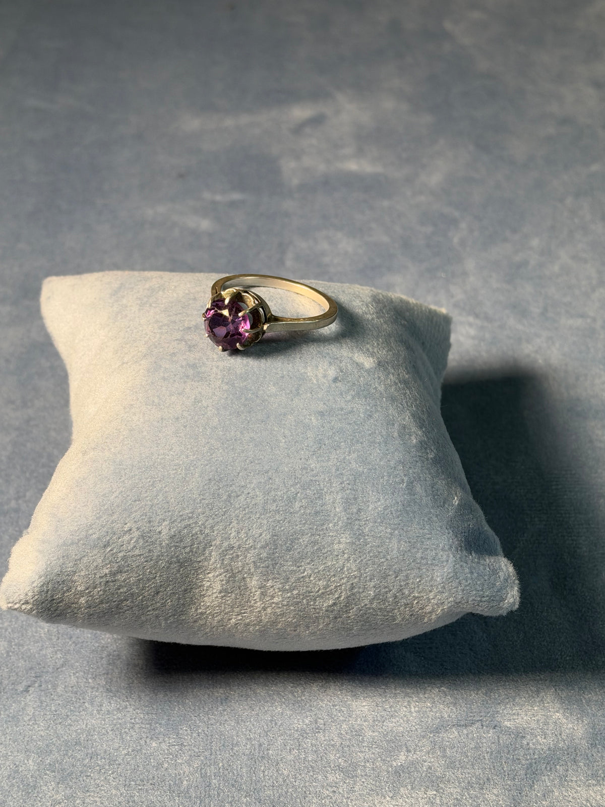 1930s Silver and Amethyst Solitaire Ring