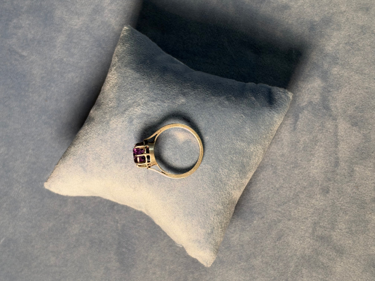 1930s Silver and Amethyst Solitaire Ring