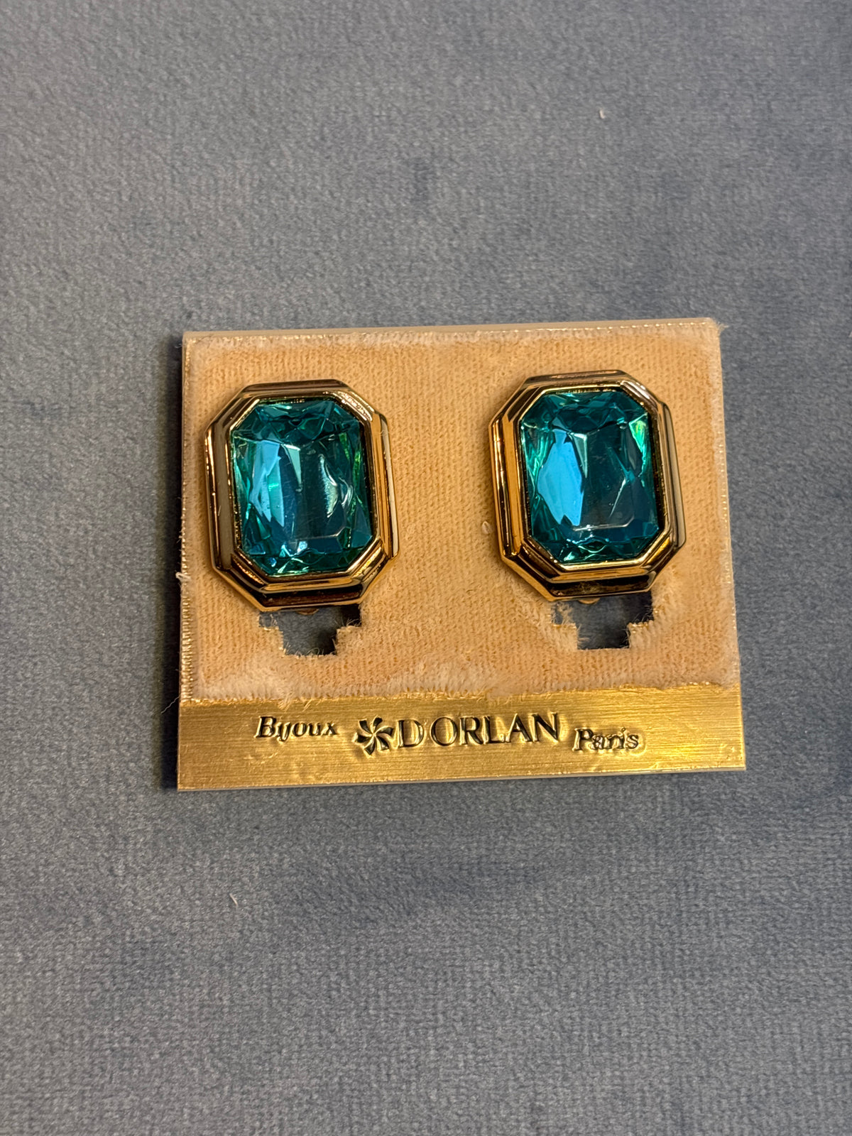 D'ORLAN golden blue square compact clips 119