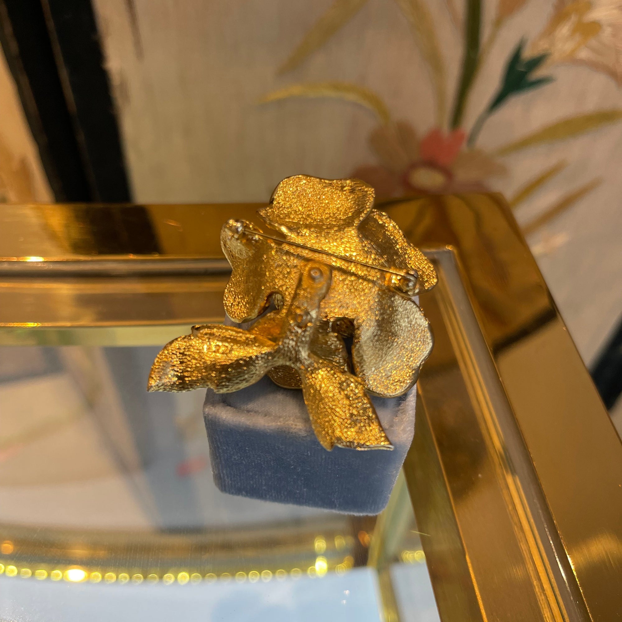 Golden pearly rose brooch