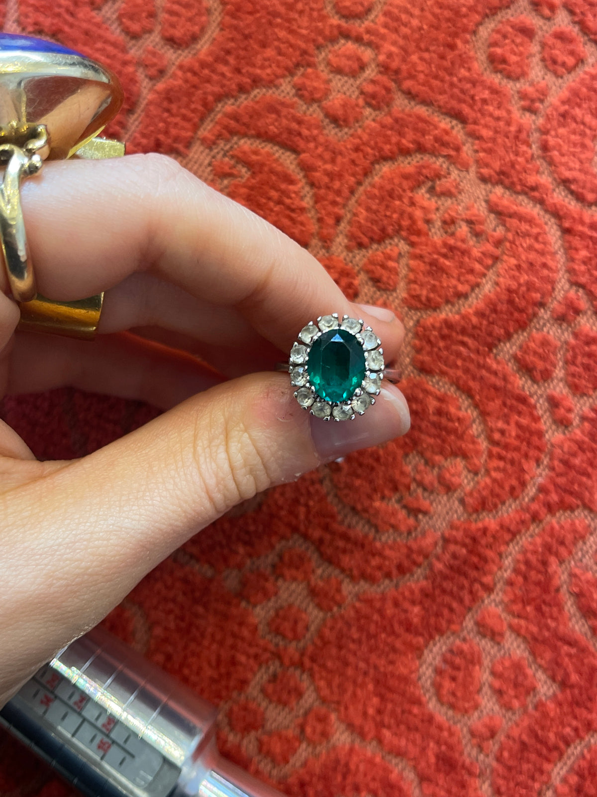Daisy ring