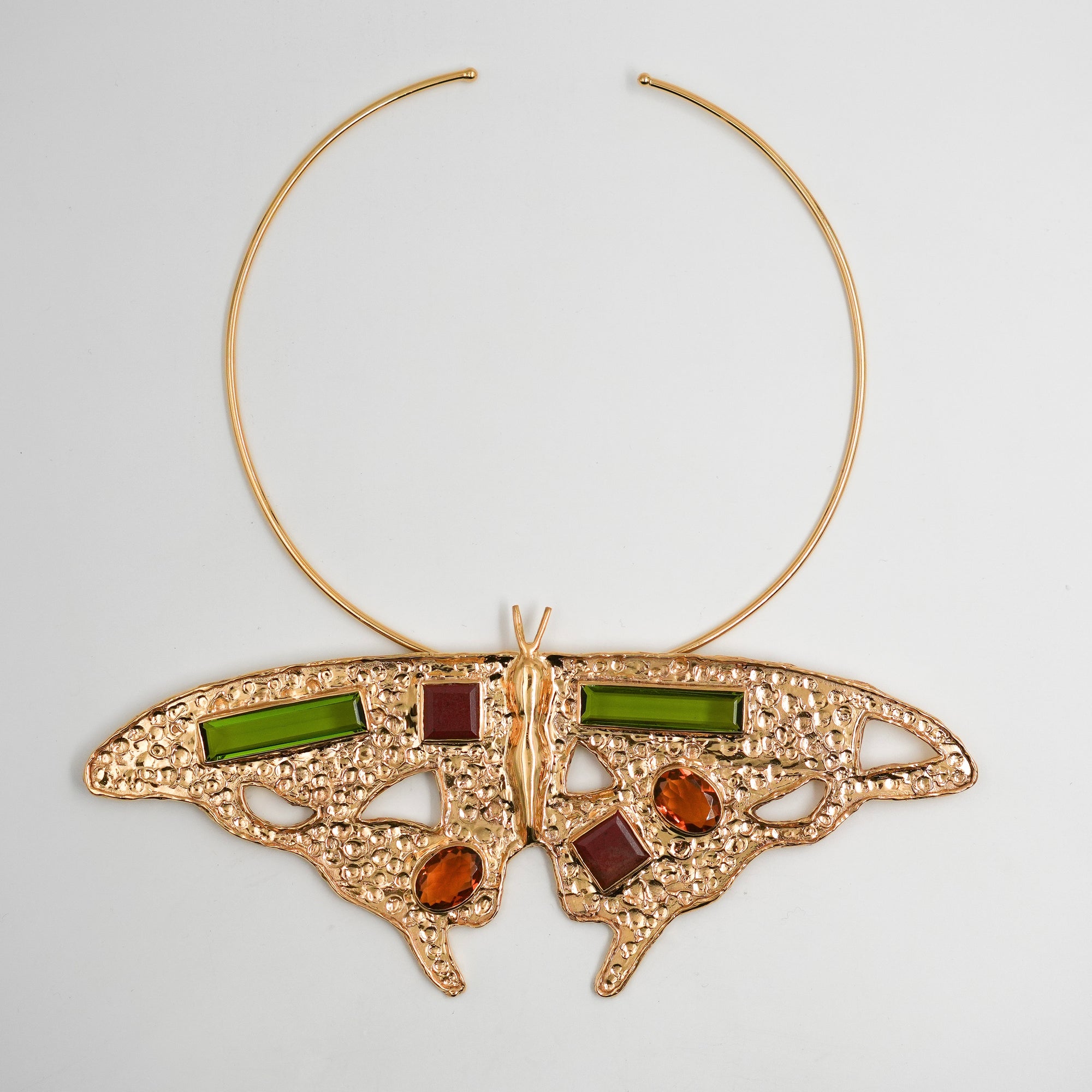 Metamorphose necklace and decoration