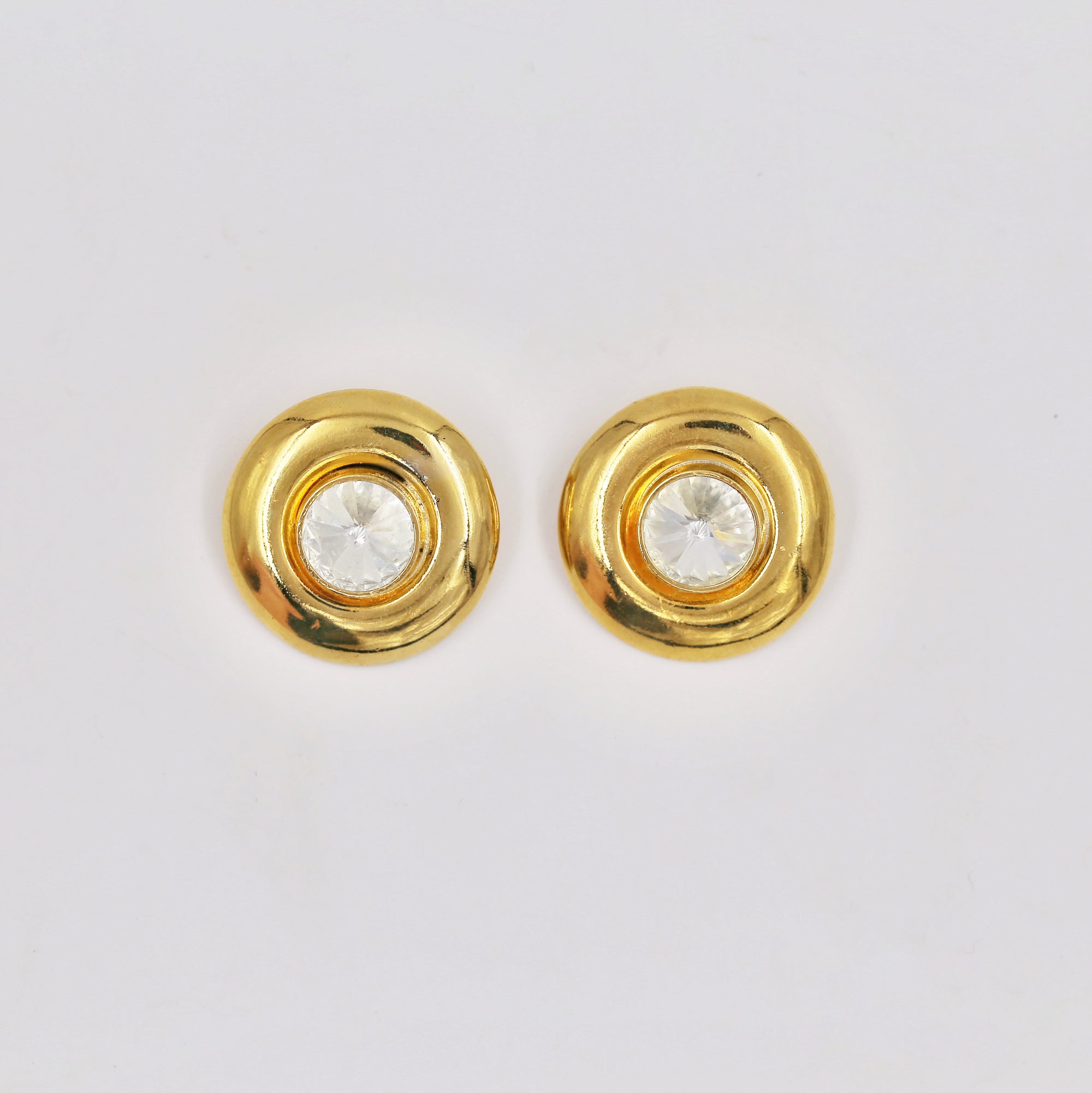 Shiny solitaire golden clip