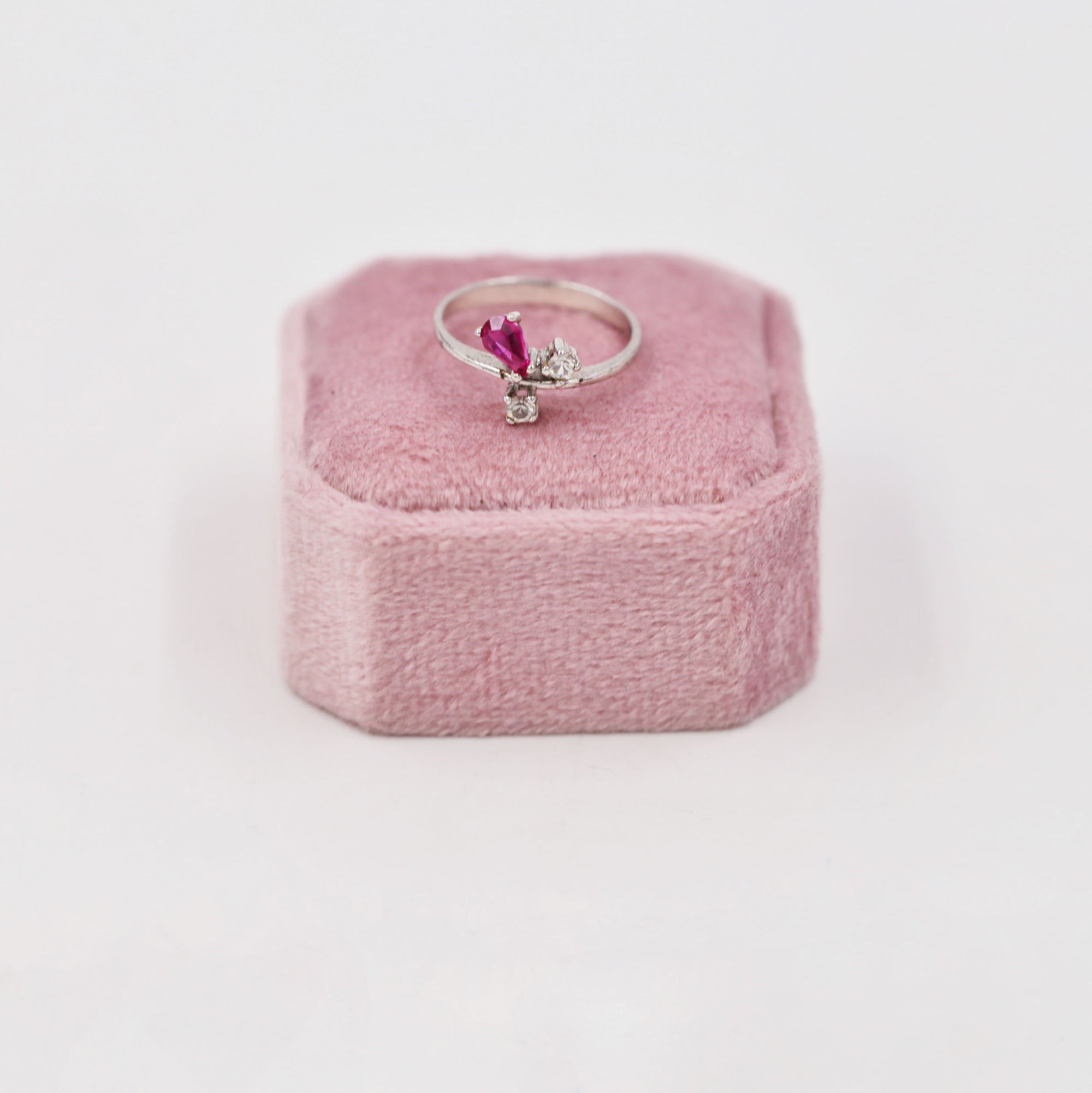 Cute pink and white silver ring