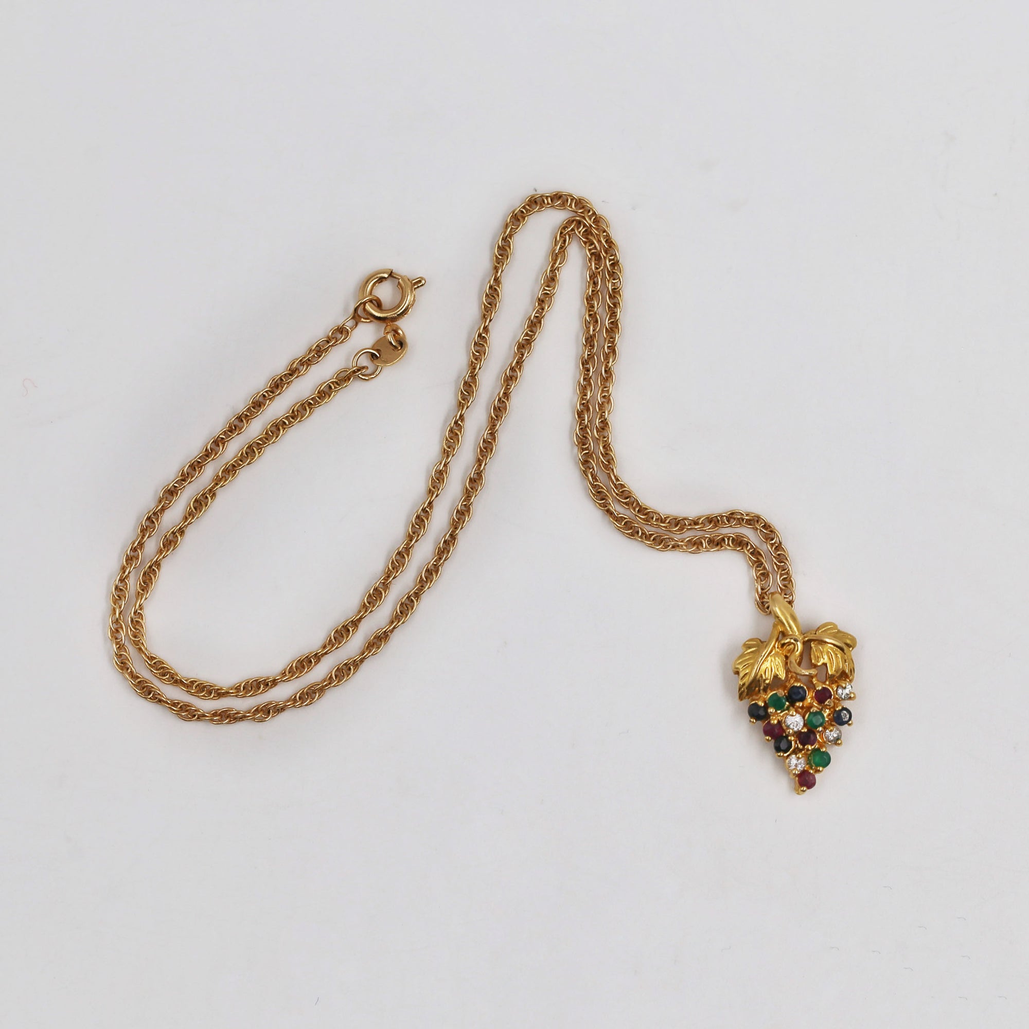 Gold-plated grapes necklace