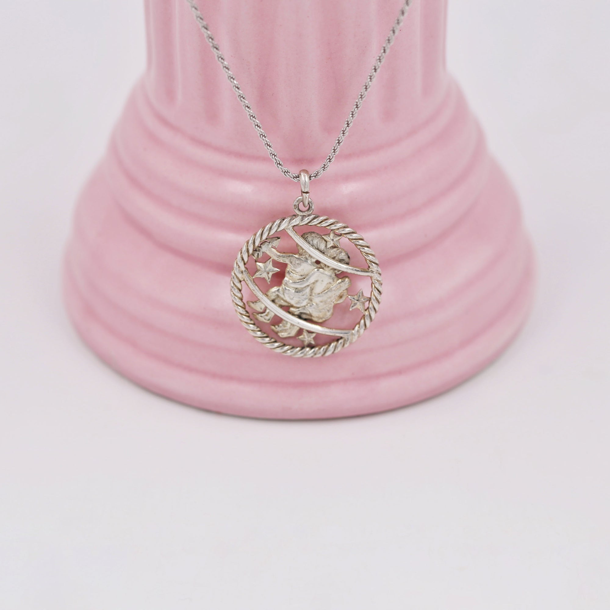 Silver-plated angels necklace
