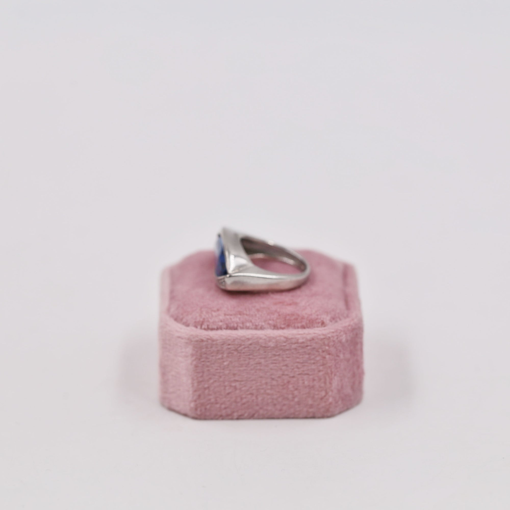 Silver aquamarine spatialist ring