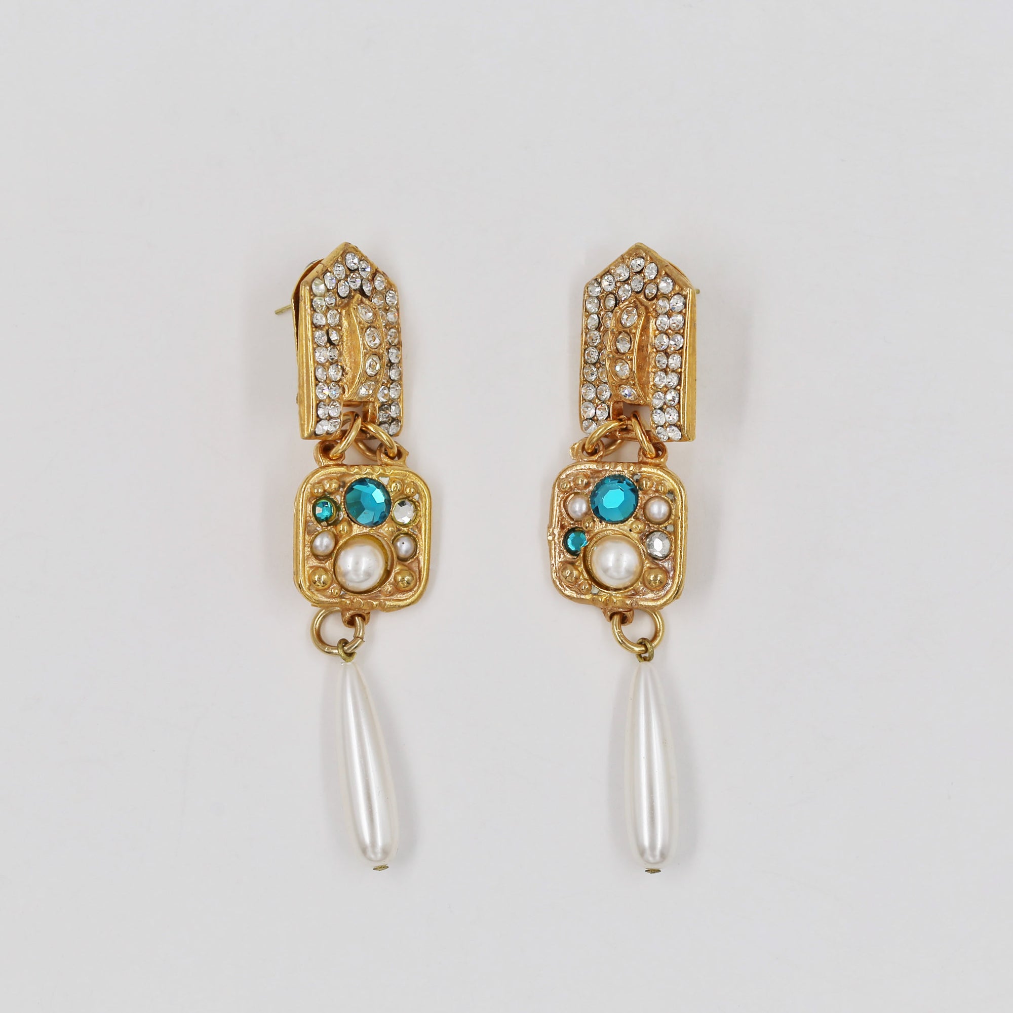 Amazing pearly Italian earrings