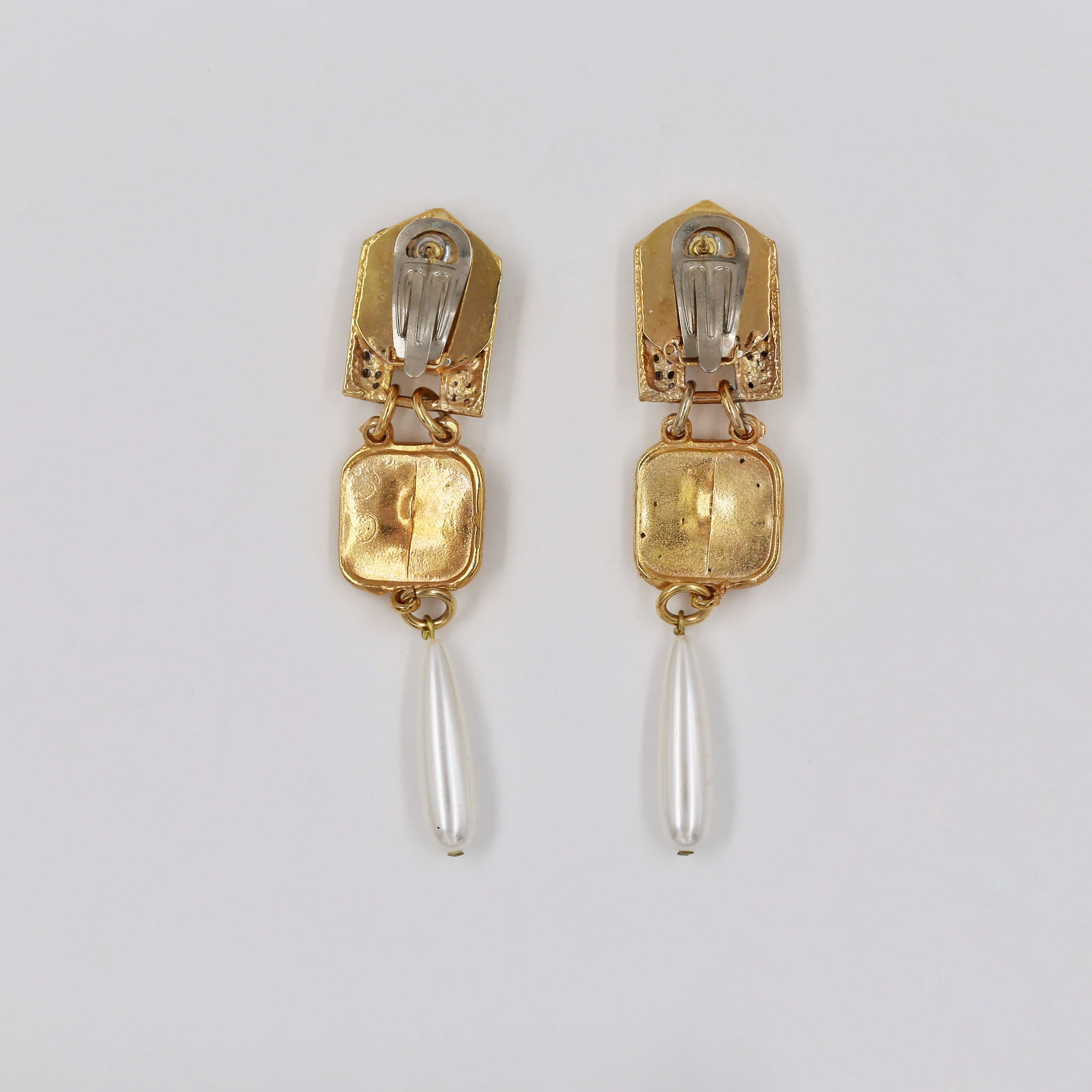 Amazing pearly Italian earrings