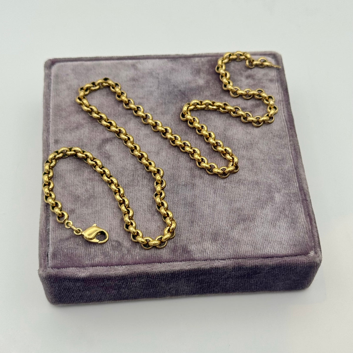 Gold-plated belcher chain necklace