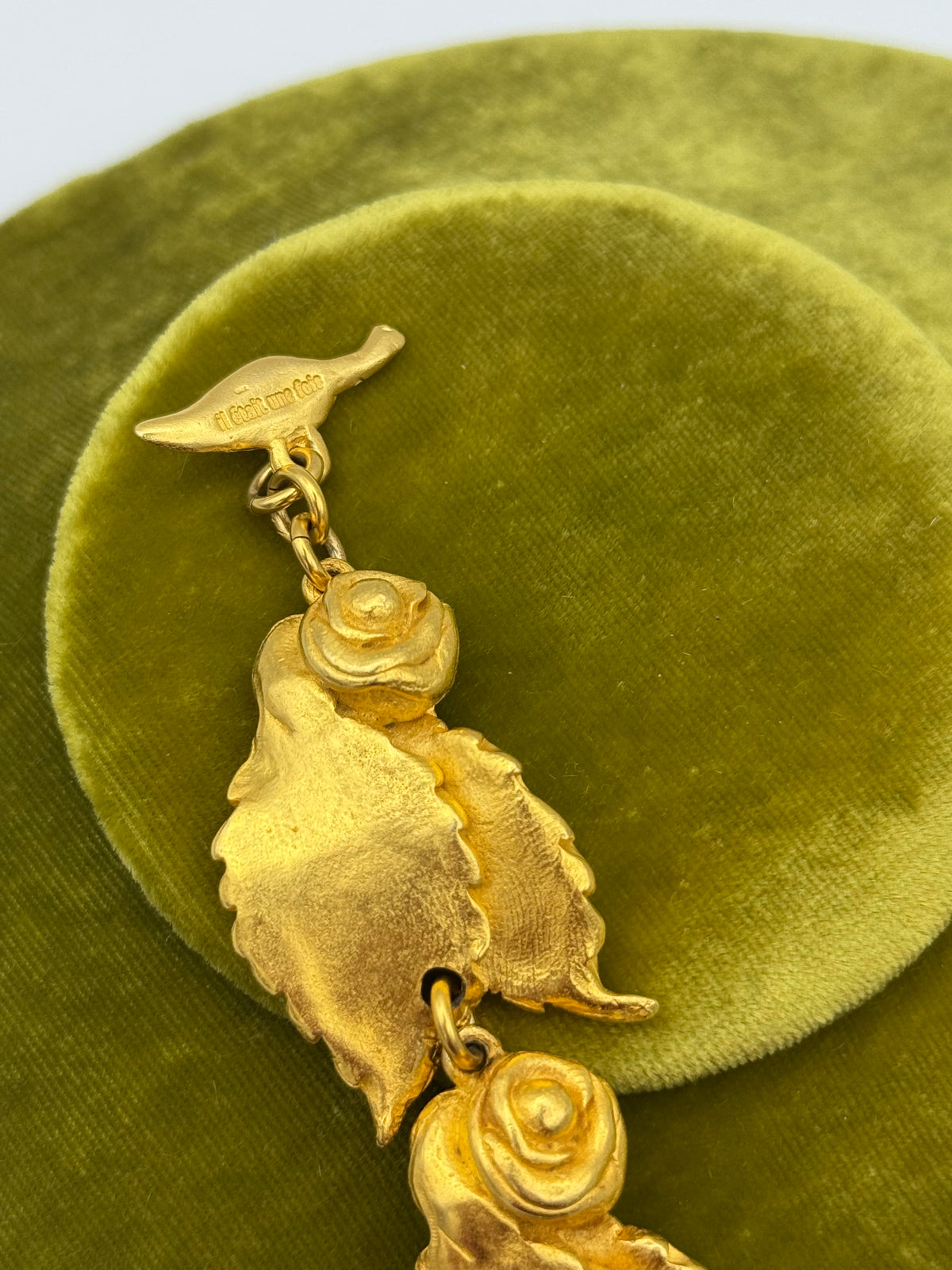 Il était une fois Golden Roses and Leaves Bracelet, 1980s