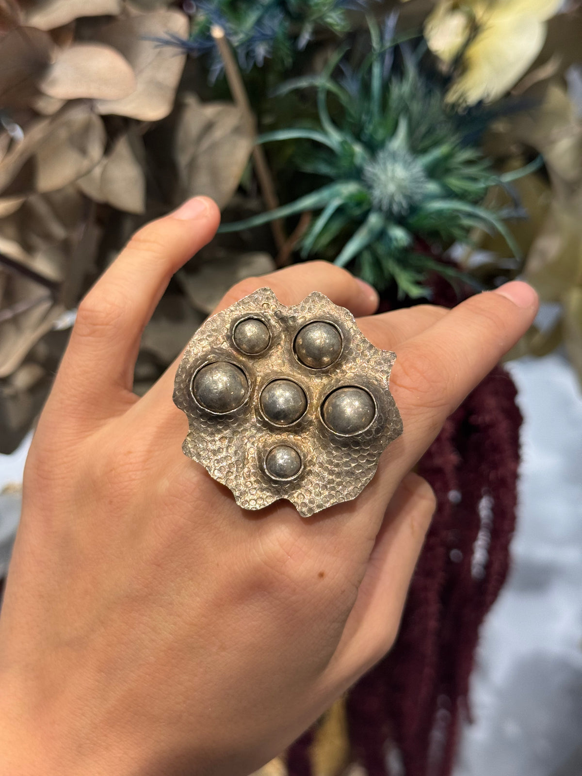 Organic playful ring with balls