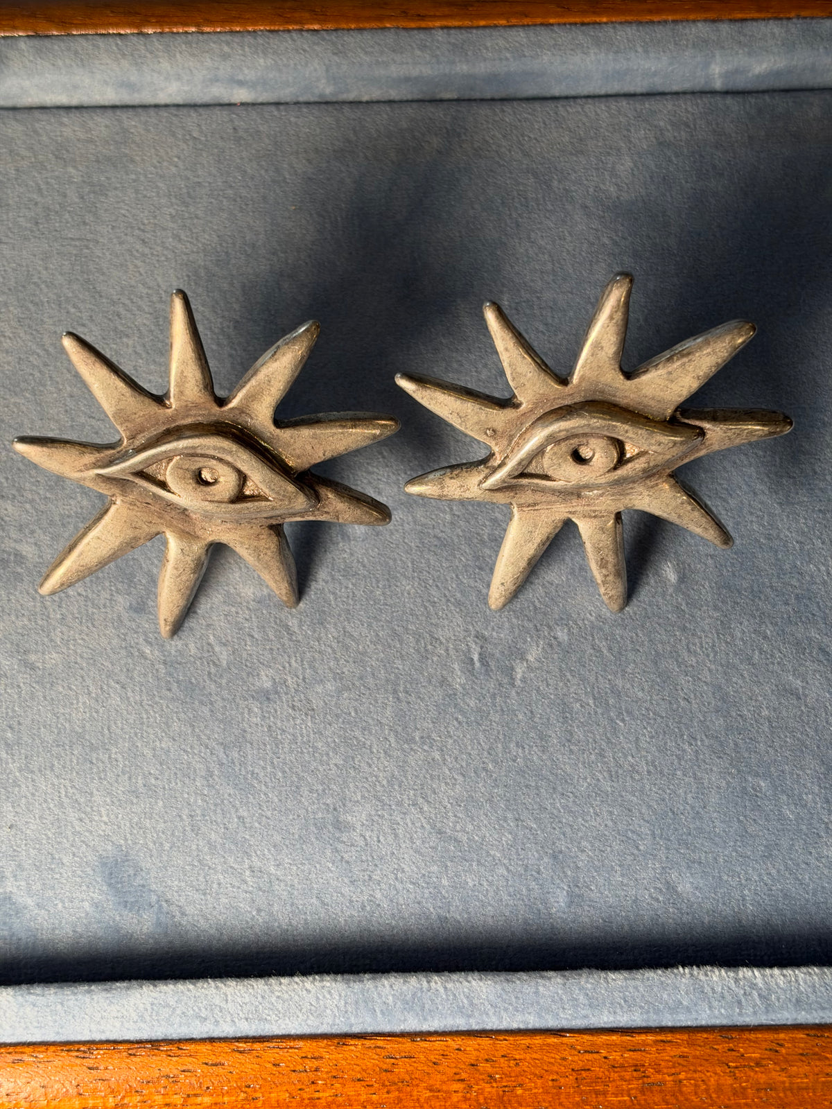 Scooter Sun and Eye Clip-On Earrings in Silvery galvanized resin