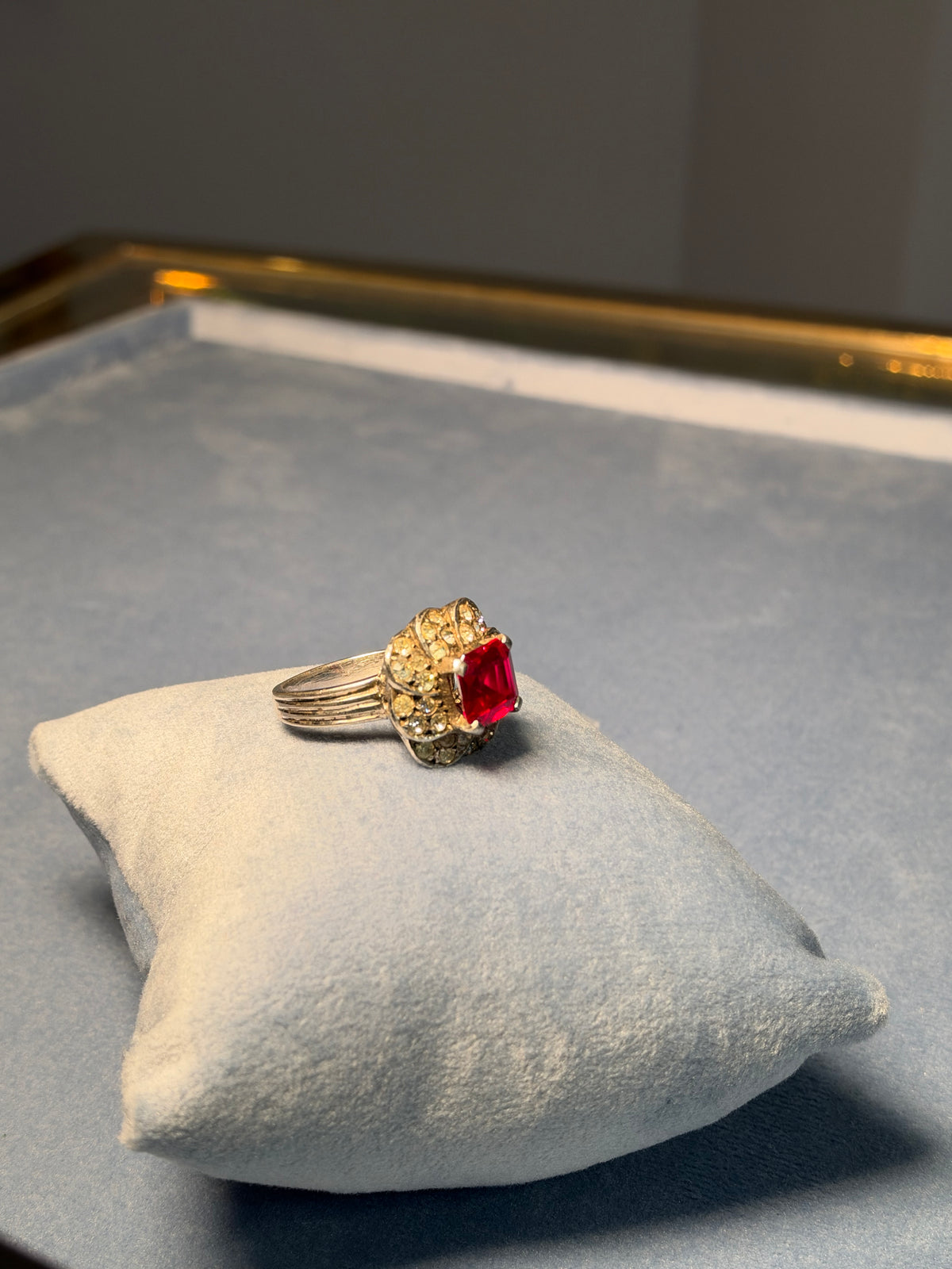 Synthetic ruby silver daisy ring