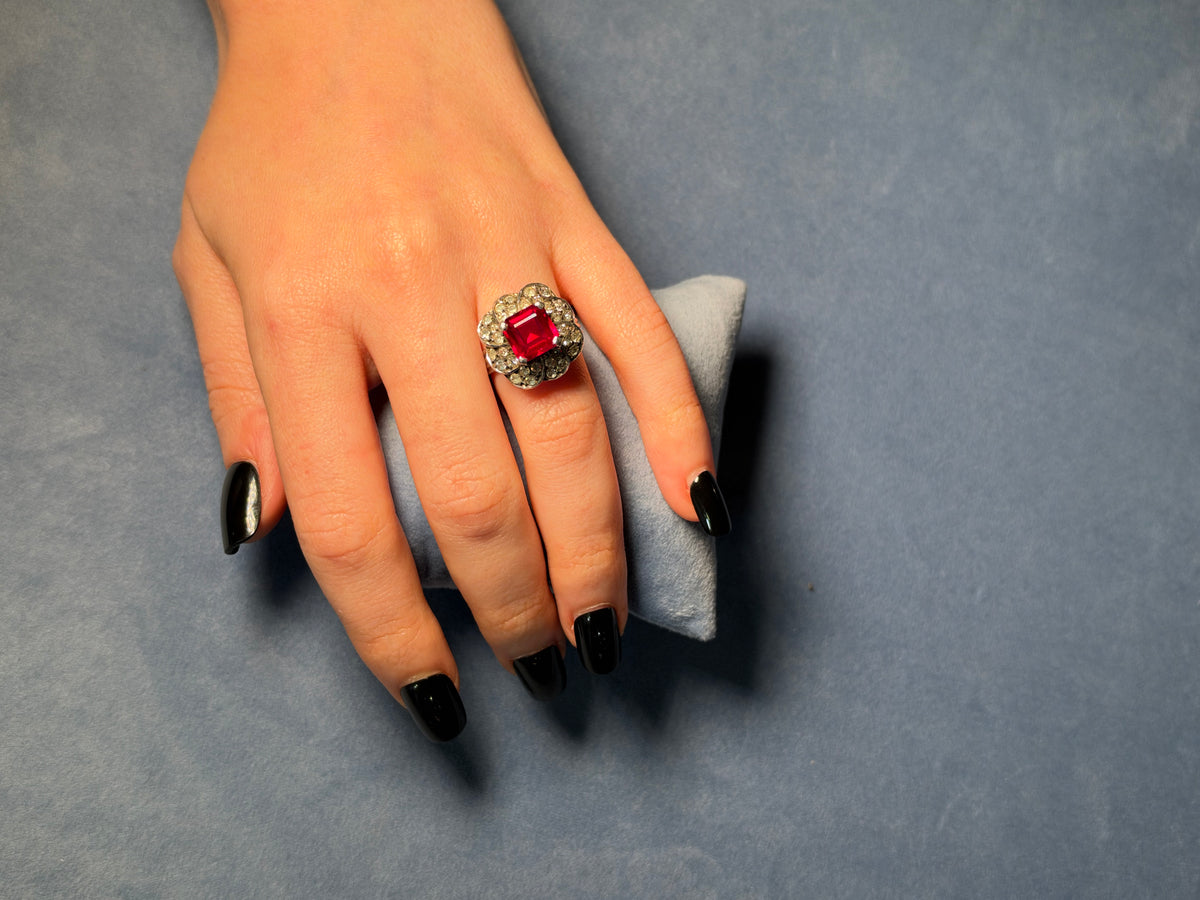 Synthetic ruby silver daisy ring